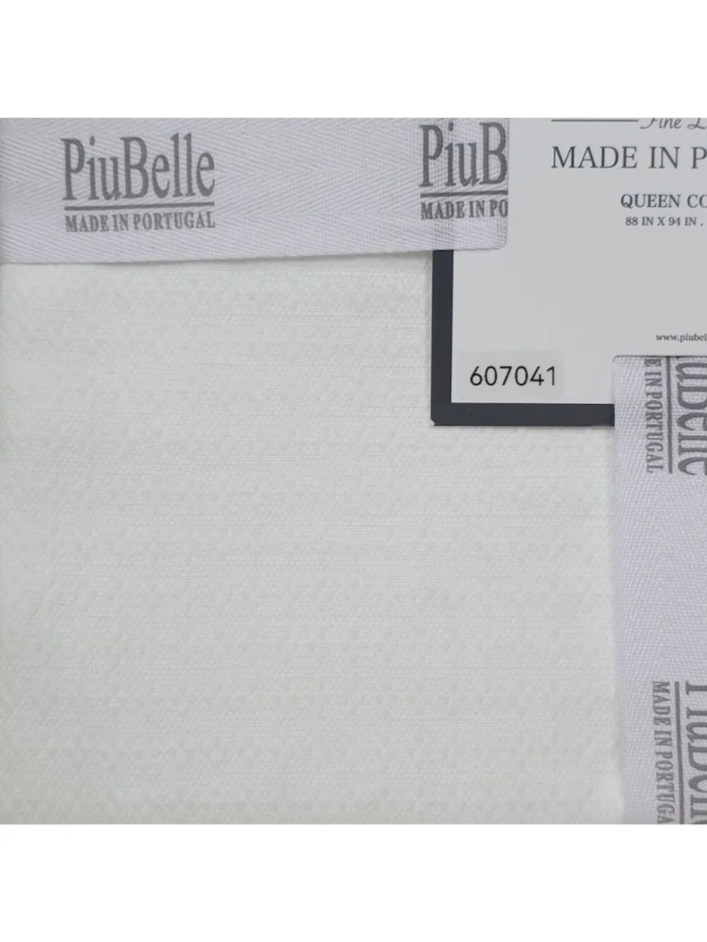 PiuBelle Queen Coverlet 100% Cotton Ruffled Edge 88x94 Made In Portugal White